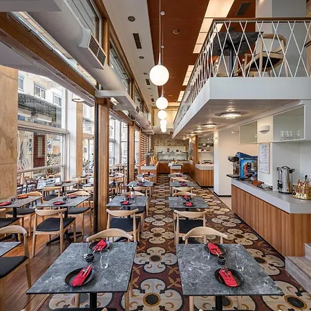Kosher Place فندق 4*